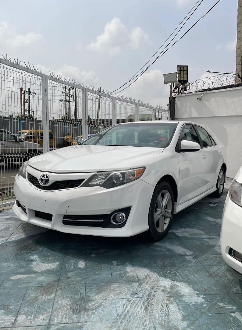 Toyota Camry Sport 2013